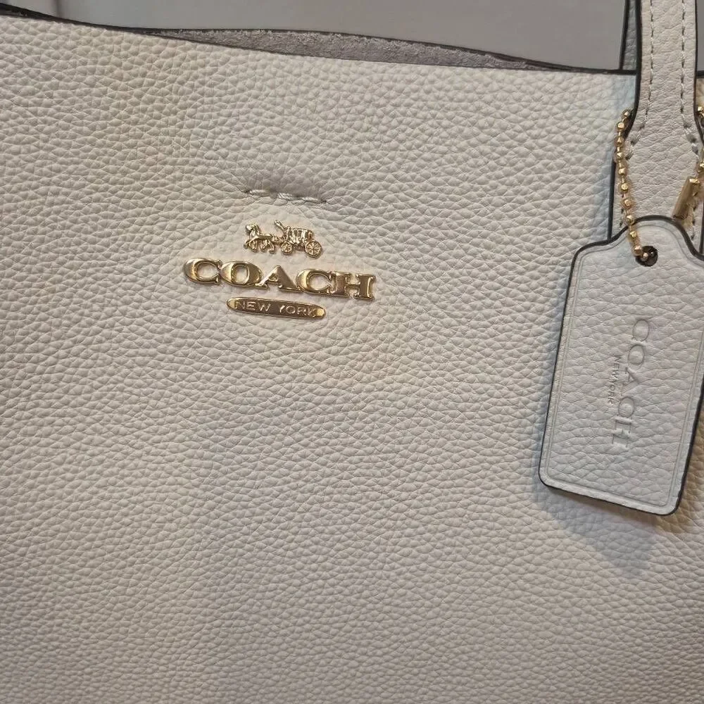 NWT Coach Leather Chalk Thea Tote Bag
